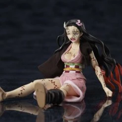 ANIPLEX OF AMERICA Nezuko Kamado Demon Advancing BUZZmod Ver Demon Slayer Figure -Toy Model Cosplay Store 4534530756626 figure nezuko kamado demon advancing buzzmod ver demon slayer figure alth