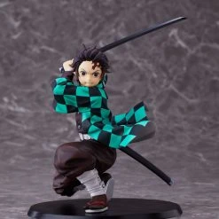 ANIPLEX OF AMERICA Tanjiro Kamado Demon Slayer Kimetsu No Yaiba Figure