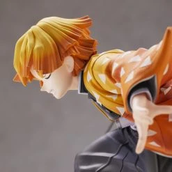 ANIPLEX OF AMERICA Zenitsu Agatsuma Demon Slayer Kimetsu No Yaiba Figure -Toy Model Cosplay Store 4534530872166 figure zenitsu agatsuma demon slayer kimetsu no yaiba figure altE