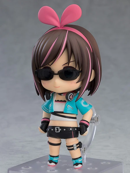 GOOD SMILE Kizuna AI Games 2019 Ver Nendoroid Figure 4 GOOD SMILE Kizuna AI Games 2019 Ver Nendoroid Figure - Image 2