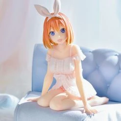 PRIME1 STUDIO Yotsuba Nakano Lounging On The Sofa Ver The Quintessential Quintuplets Figure