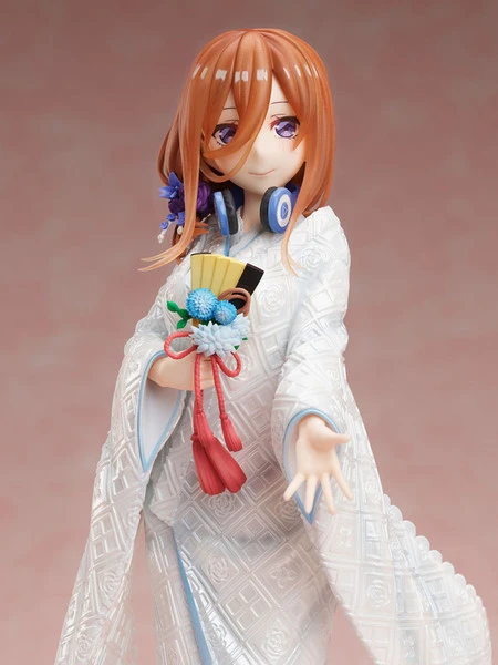 FURYU Miku Nakano Shiromuku Ver The Quintessential Quintuplets 2 Figure 5 FURYU Miku Nakano Shiromuku Ver The Quintessential Quintuplets 2 Figure - Image 3