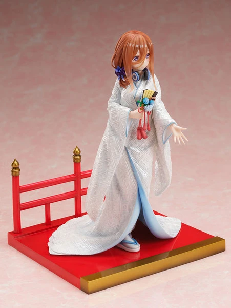 FURYU Miku Nakano Shiromuku Ver The Quintessential Quintuplets 2 Figure 7 FURYU Miku Nakano Shiromuku Ver The Quintessential Quintuplets 2 Figure - Image 5