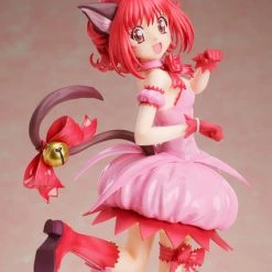 FURYU Ichigo Tokyo Mew Mew New Mew Figure -Toy Model Cosplay Store 4589584958519 figure ichigo tokyo mew mew new mew altc