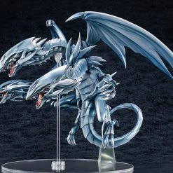 AMIAMI X AMAKUNI Blue-Eyes Ultimate Dragon Yu-Gi-Oh! Exclusive Figure