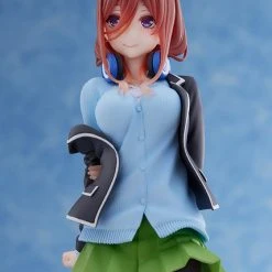 TAITO PRIZE Miku Nakano Uniform Renewal Ver The Quintessential Quintuplets Coreful Prize Figure -Toy Model Cosplay Store 662248840802 figure miku nakano uniform renewal ver the quintessential quintuplets coreful prize alti
