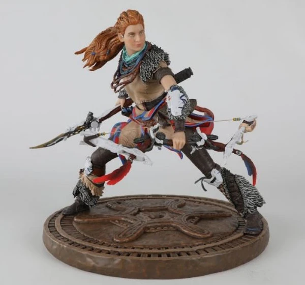 DARK HORSE Aloy Horizon Forbidden West Figure 3 DARK HORSE Aloy Horizon Forbidden West Figure